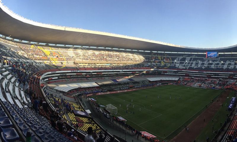 Lý do gì nhà cái điều chỉnh kèo chấp dựa trên lợi thế độ cao của Estadio Azteca?