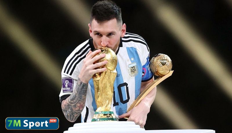 Tìm hiểu về giải thưởng Quả Bóng Vàng World Cup Tìm hiểu về giải thưởng Quả Bóng Vàng World Cup